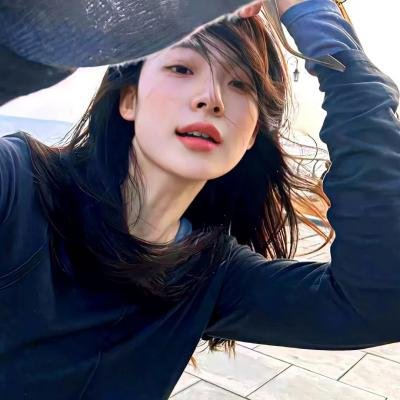 唇彩间谍
